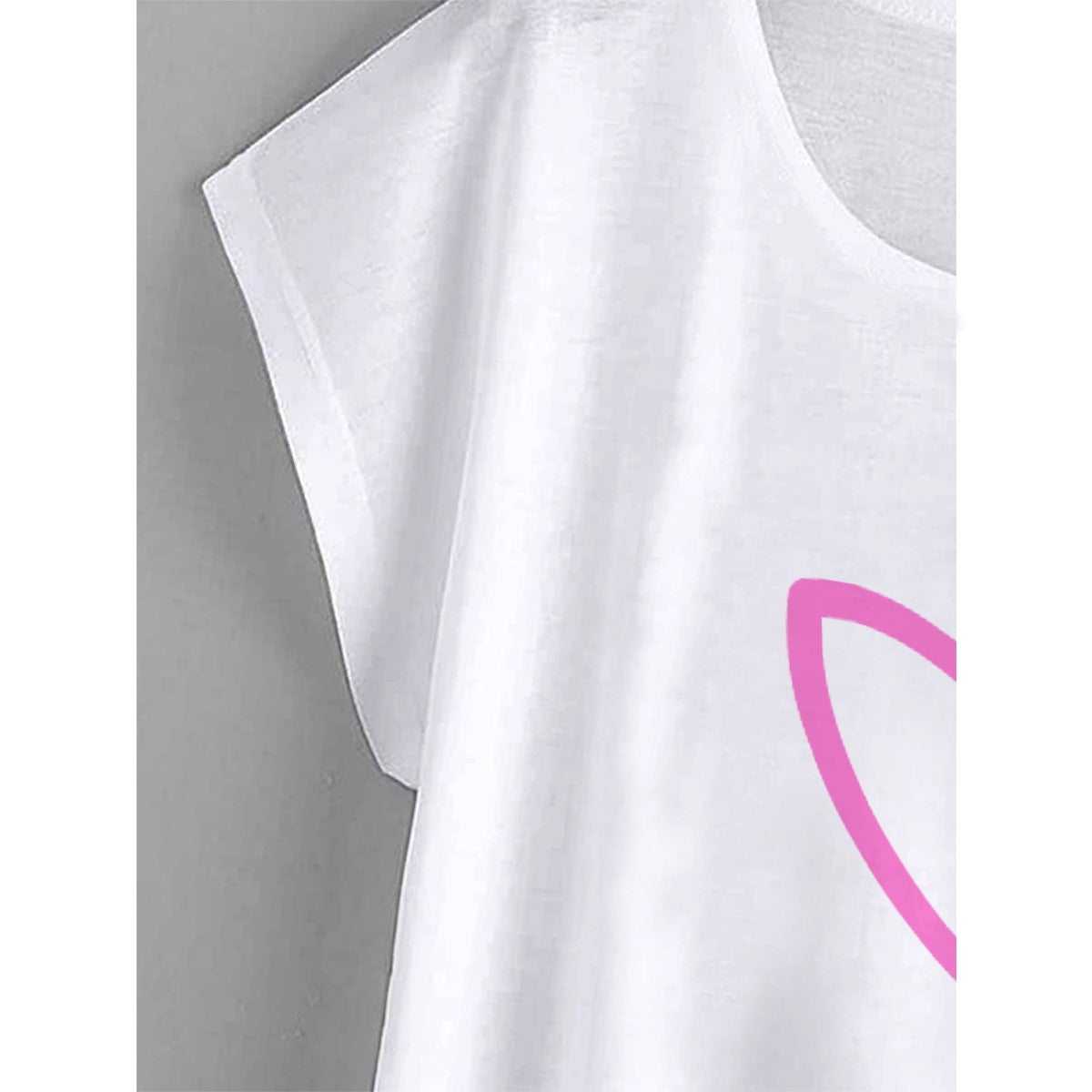 GynetiXx™ Feminine Tee – Soft Strength