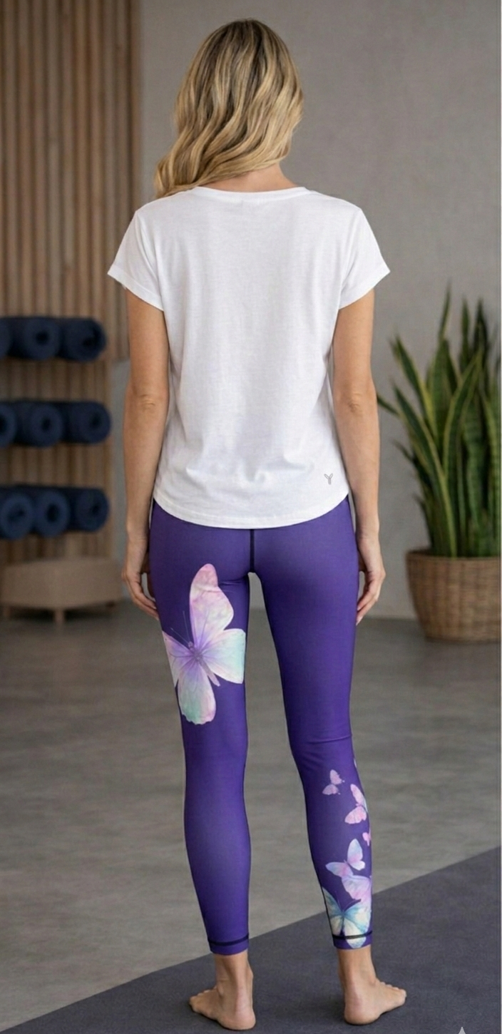 GynetiXx™ Feminine Tee – Soft Strength